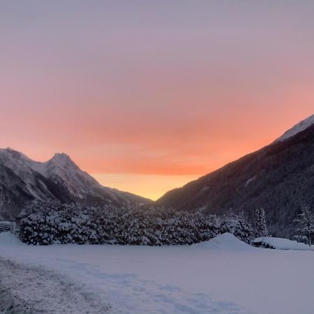 Arlalps Apart Pettneu am Arlberg Extérieur photo